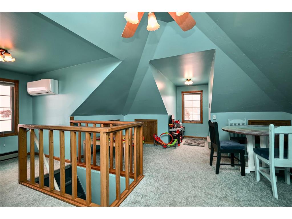 629 W King Street Winona MN 55987 7039964 image26