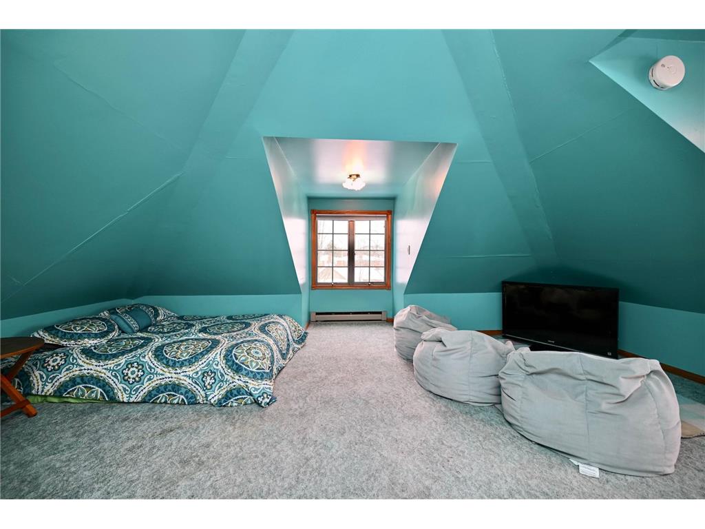 629 W King Street Winona MN 55987 7039964 image27