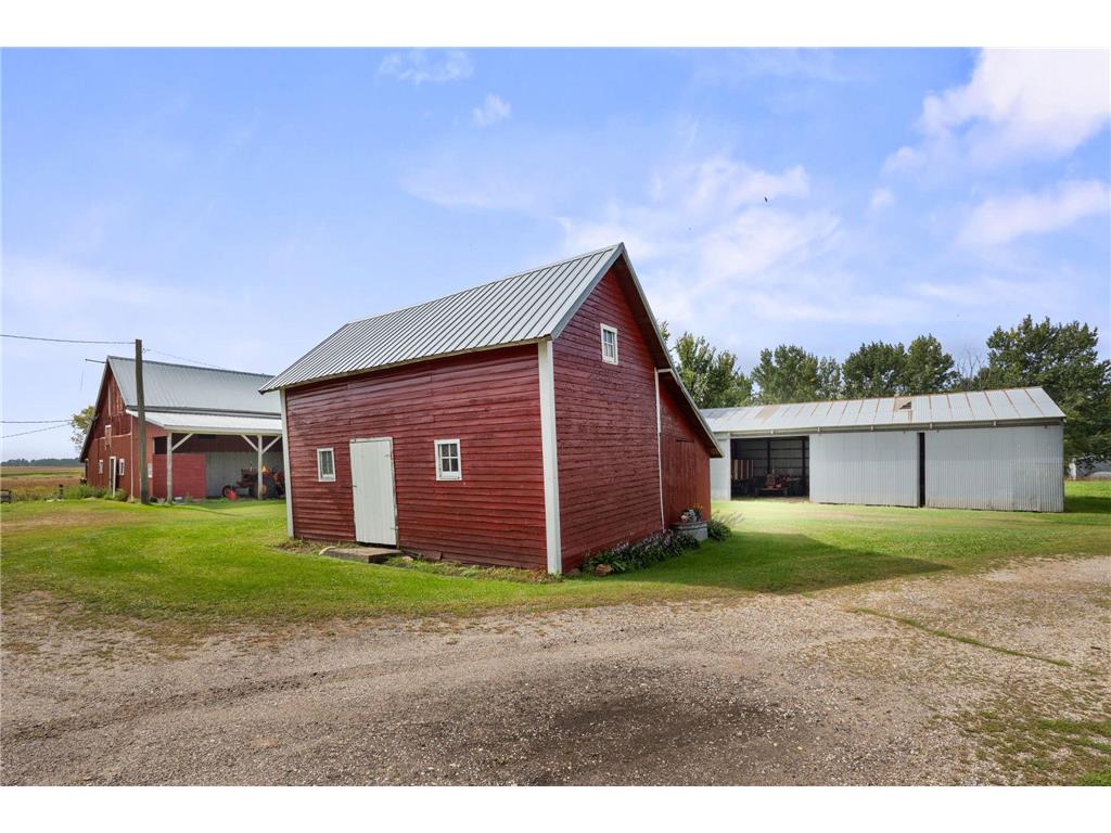 62945 230th Street Litchfield MN 55355 - Round Lake 6787682 image24