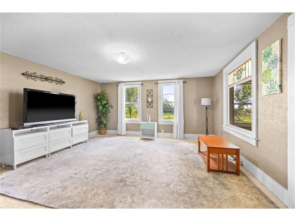 62945 230th Street Litchfield MN 55355 - Round Lake 6787682 image4