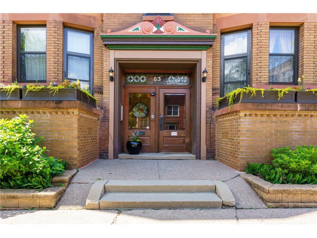 63 Avon Street S #36 Saint Paul MN 55105 6783548 image3