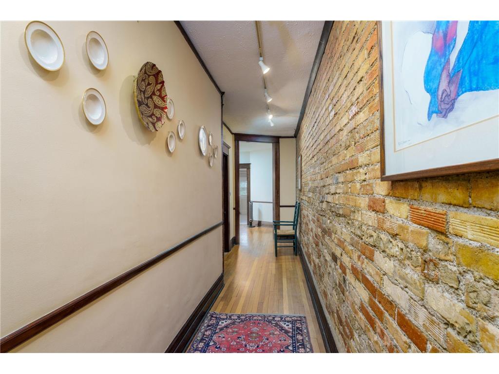 63 Avon Street S #36 Saint Paul MN 55105 6783548 image9