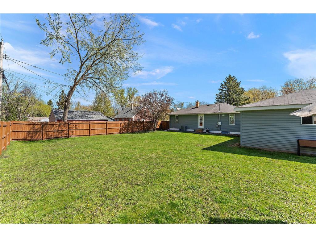 63 Ferndale Street N Maplewood MN 55119 7064005 image2
