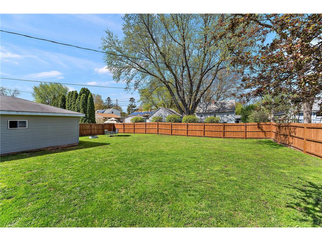63 Ferndale Street N Maplewood MN 55119 7064005 image27