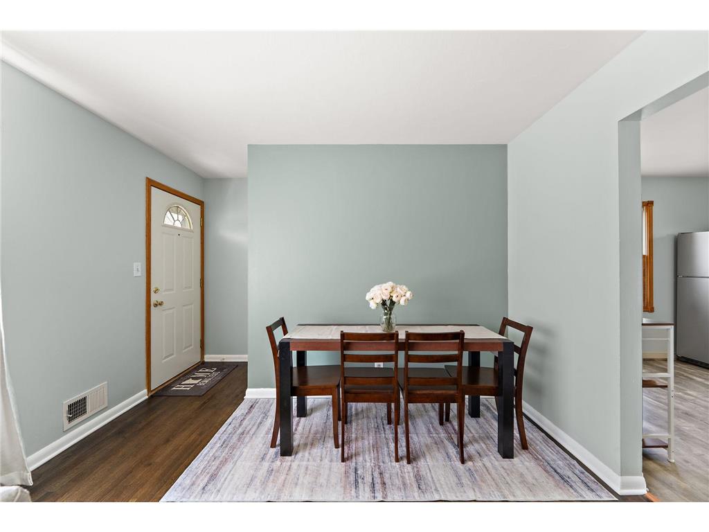 63 Ferndale Street N Maplewood MN 55119 7064005 image8