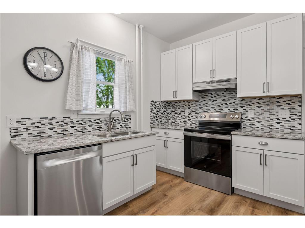 63 Lawson Avenue W Saint Paul MN 55117 7074125 image14