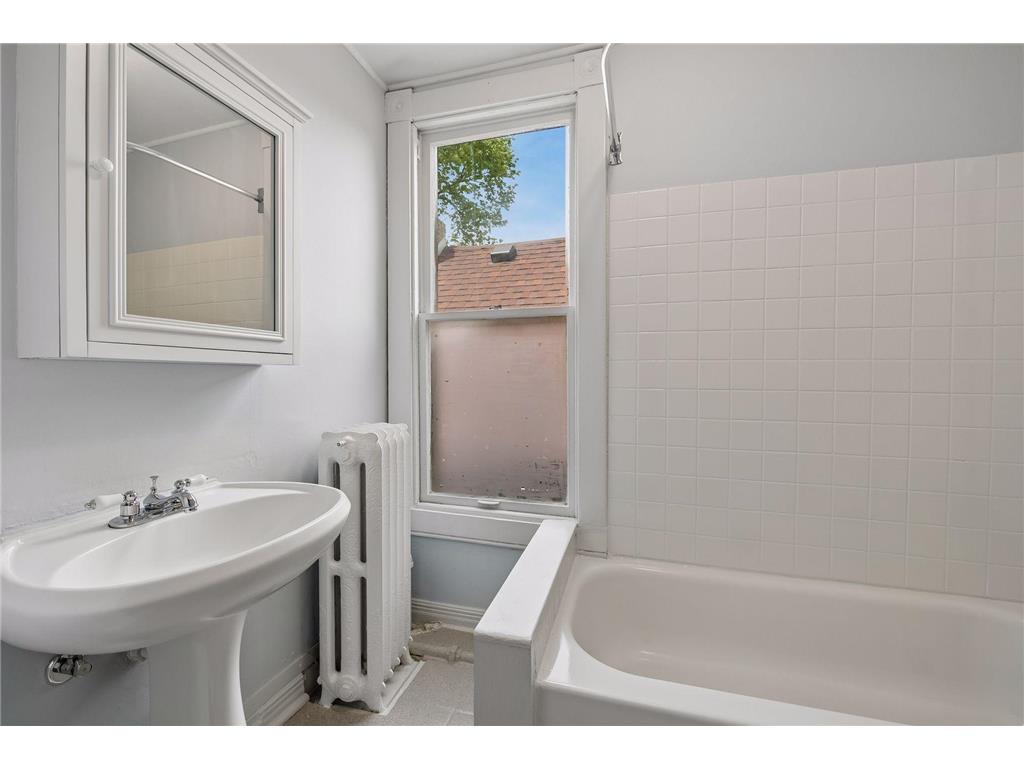 63 Lawson Avenue W Saint Paul MN 55117 7074125 image25