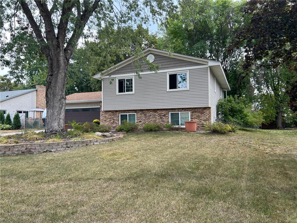 630 115th Avenue NE Blaine MN 55434 6359873 image1