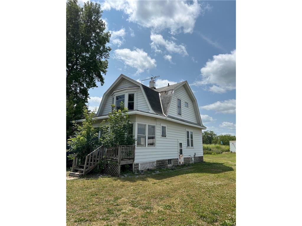 620 2nd Street SE Willmar MN 56201 6409383 image1