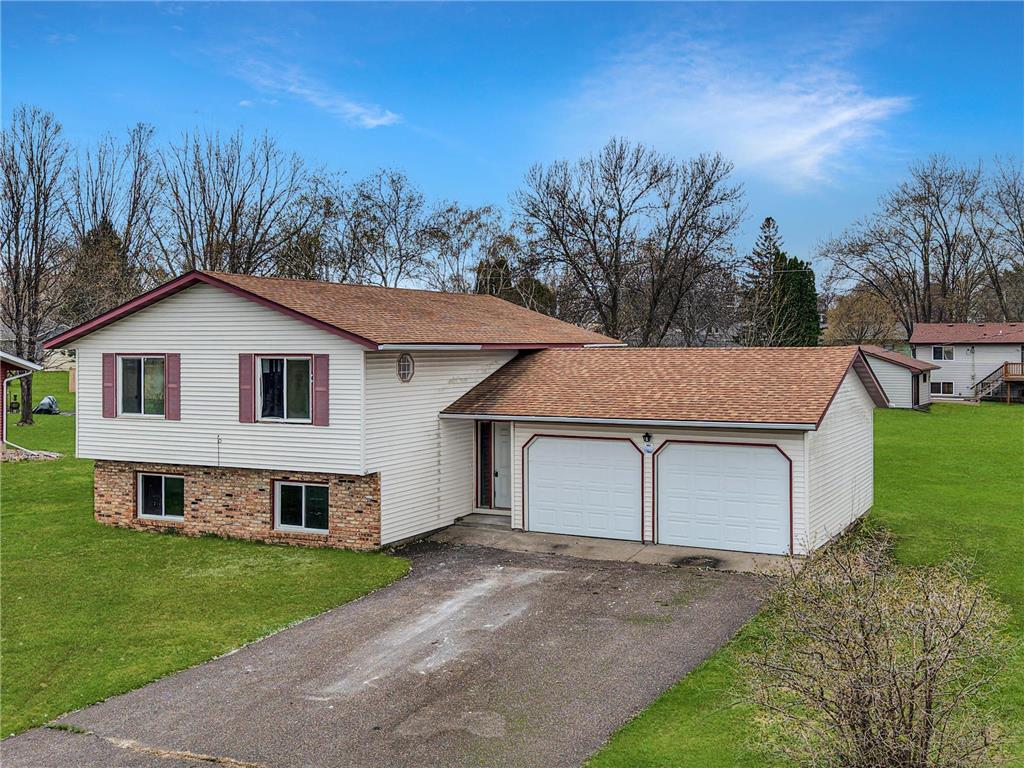 630 3rd Avenue NE Milaca MN 56353 7063815 image1