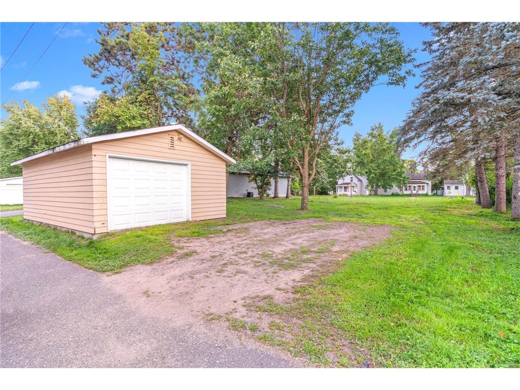 630 3rd Avenue SW Cambridge MN 55008 6779330 image1