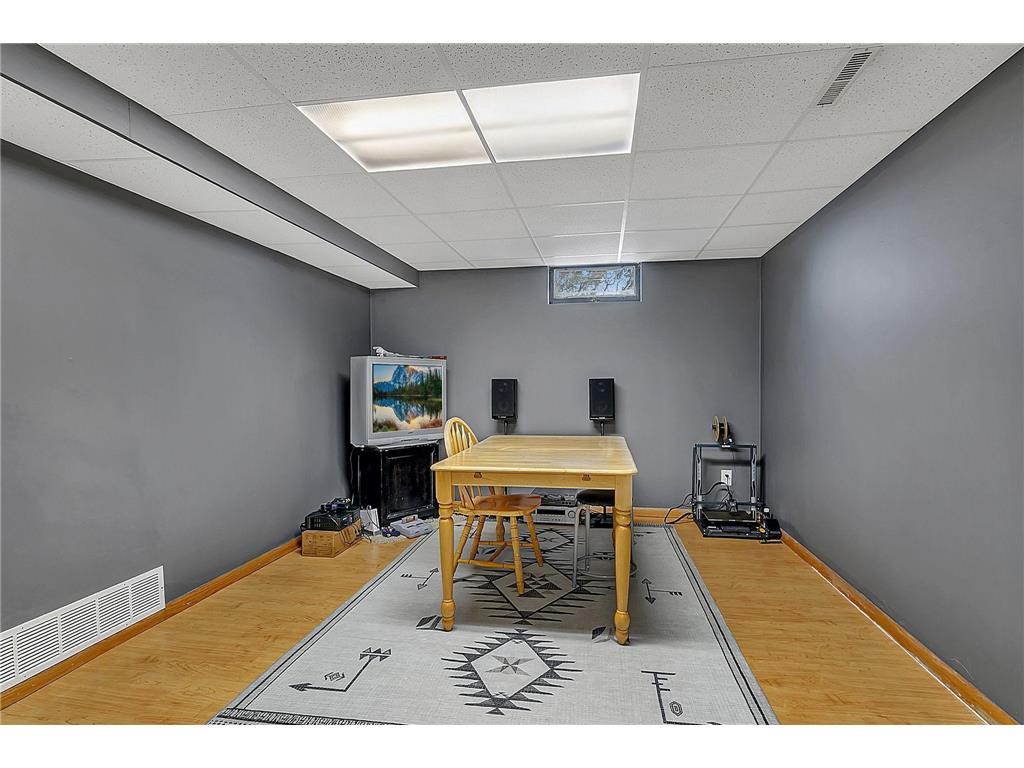 630 Centre Street Sauk Centre MN 56378 7018863 image14