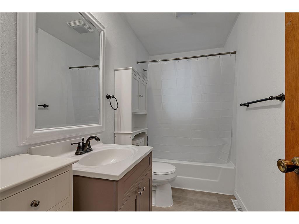 630 Centre Street Sauk Centre MN 56378 7018863 image16