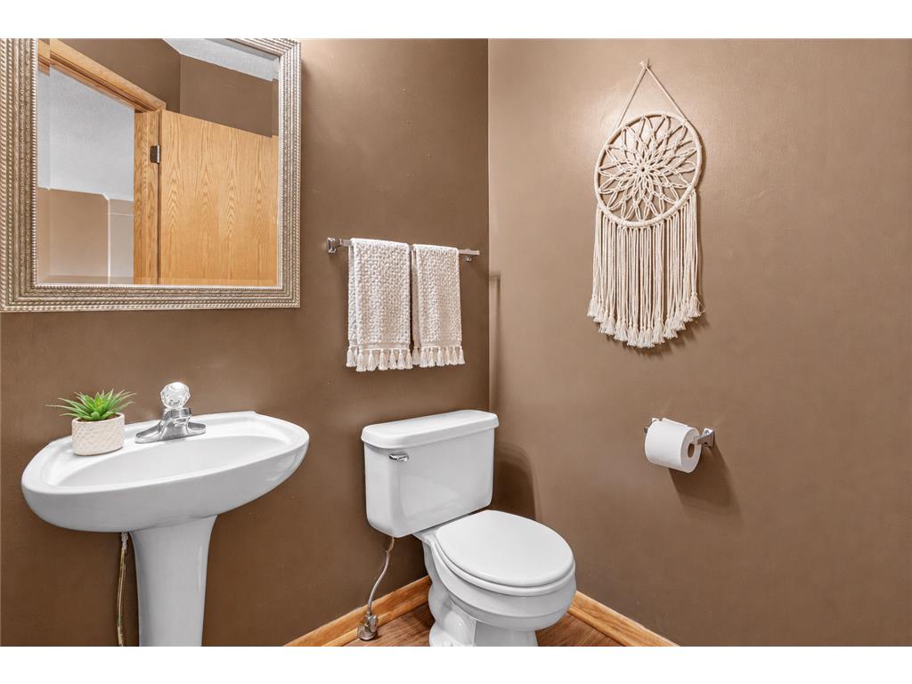 630 Knights Bridge Road New Brighton MN 55112 7031992 image17