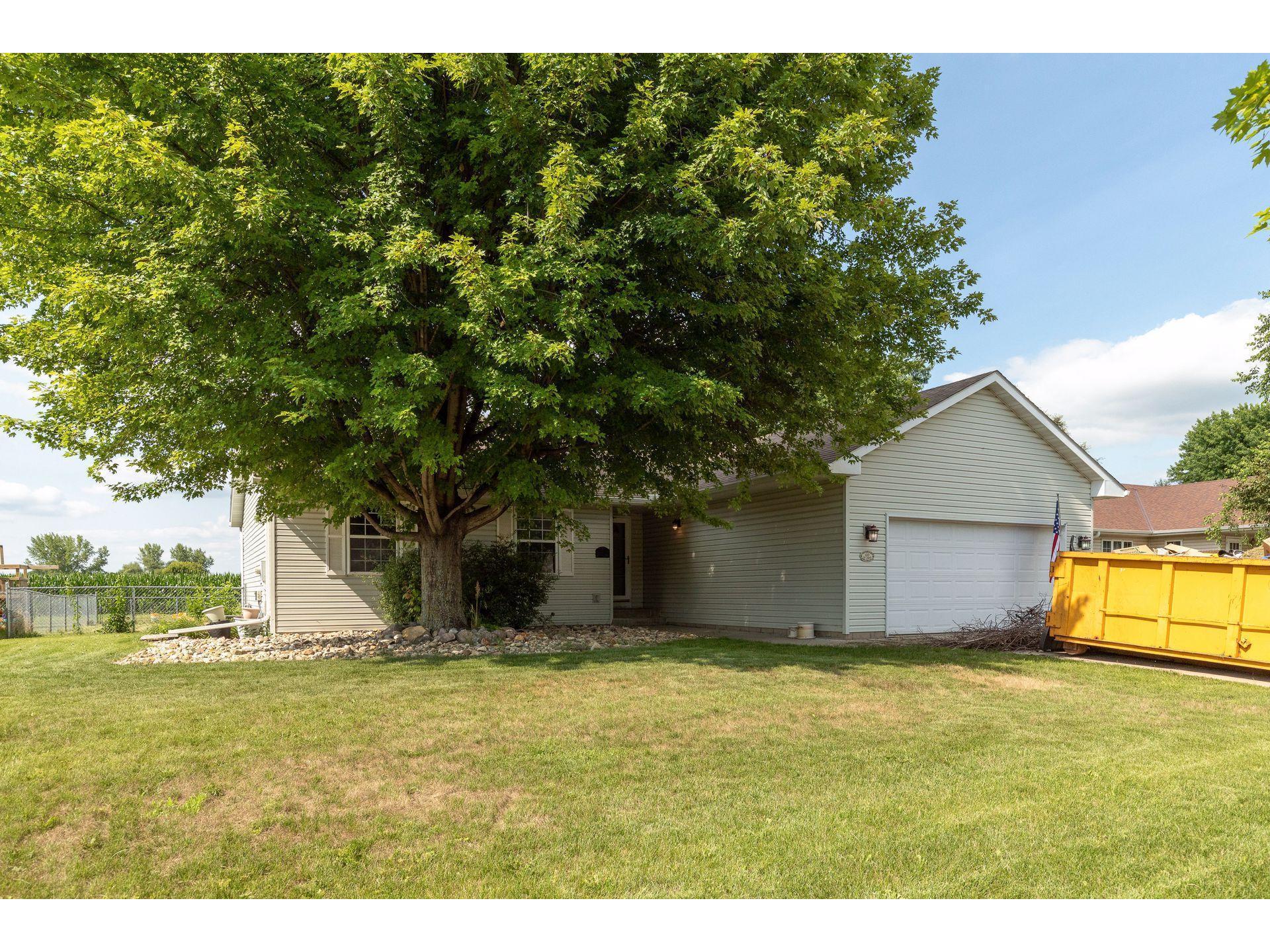 630 Lee Street NE, Owatonna, MN, 55060 MLS 5718475 Edina Realty