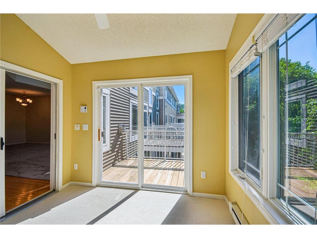 630 Sutherland Drive Woodbury MN 55129 7052500 image17