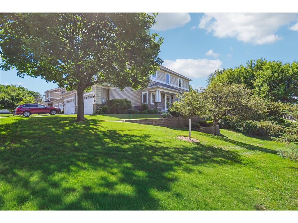 630 Sutherland Drive Woodbury MN 55129 7052500 image2