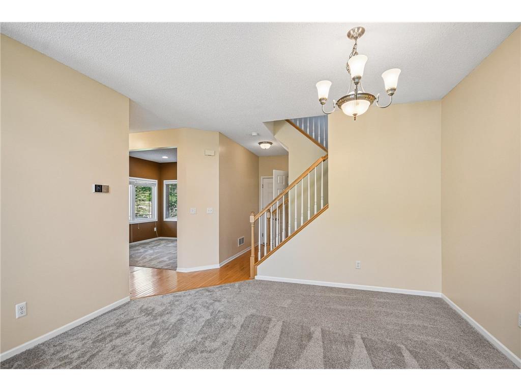 630 Sutherland Drive Woodbury MN 55129 7052500 image23