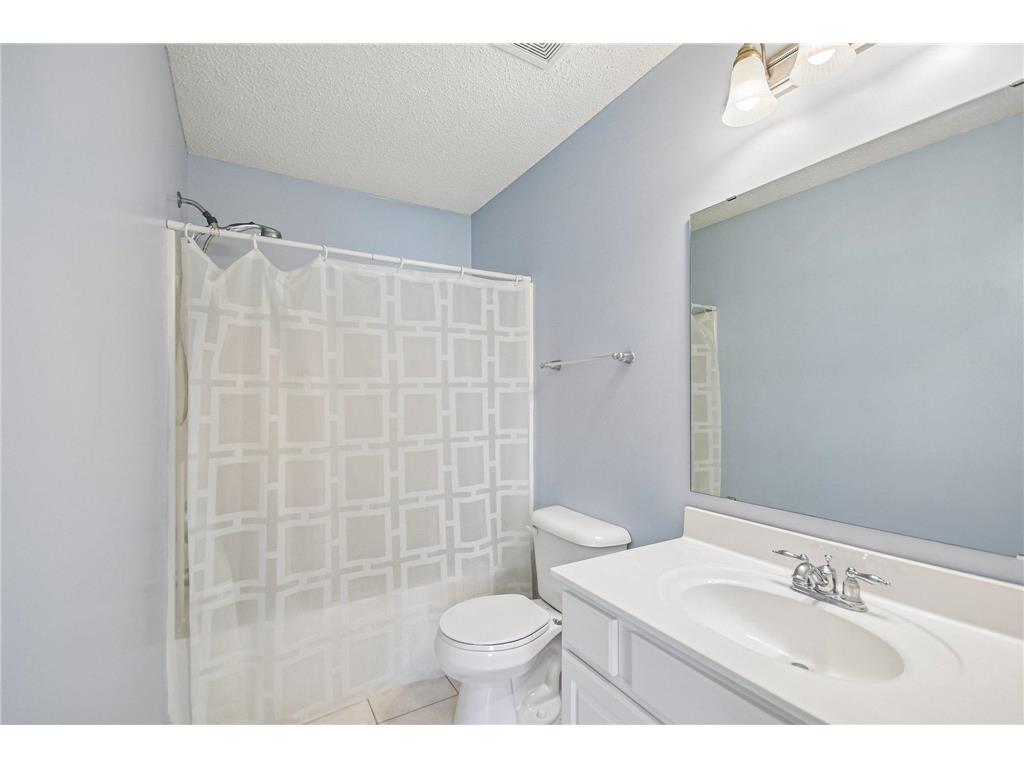 630 Sutherland Drive Woodbury MN 55129 7052500 image35
