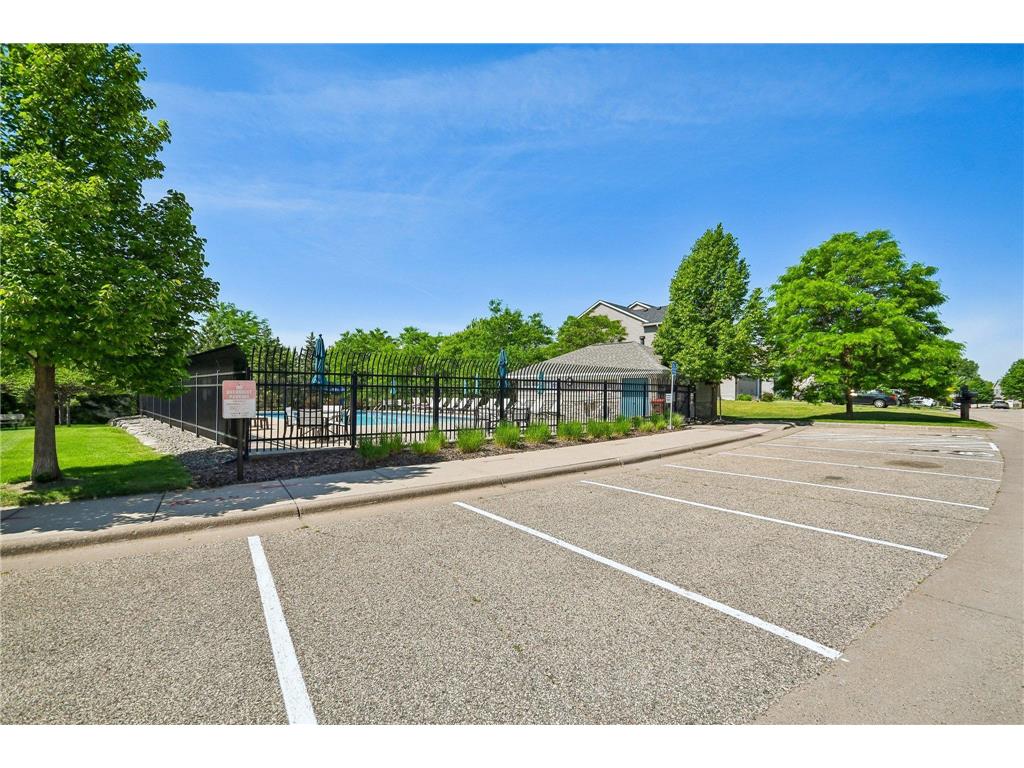 630 Sutherland Drive Woodbury MN 55129 7052500 image48