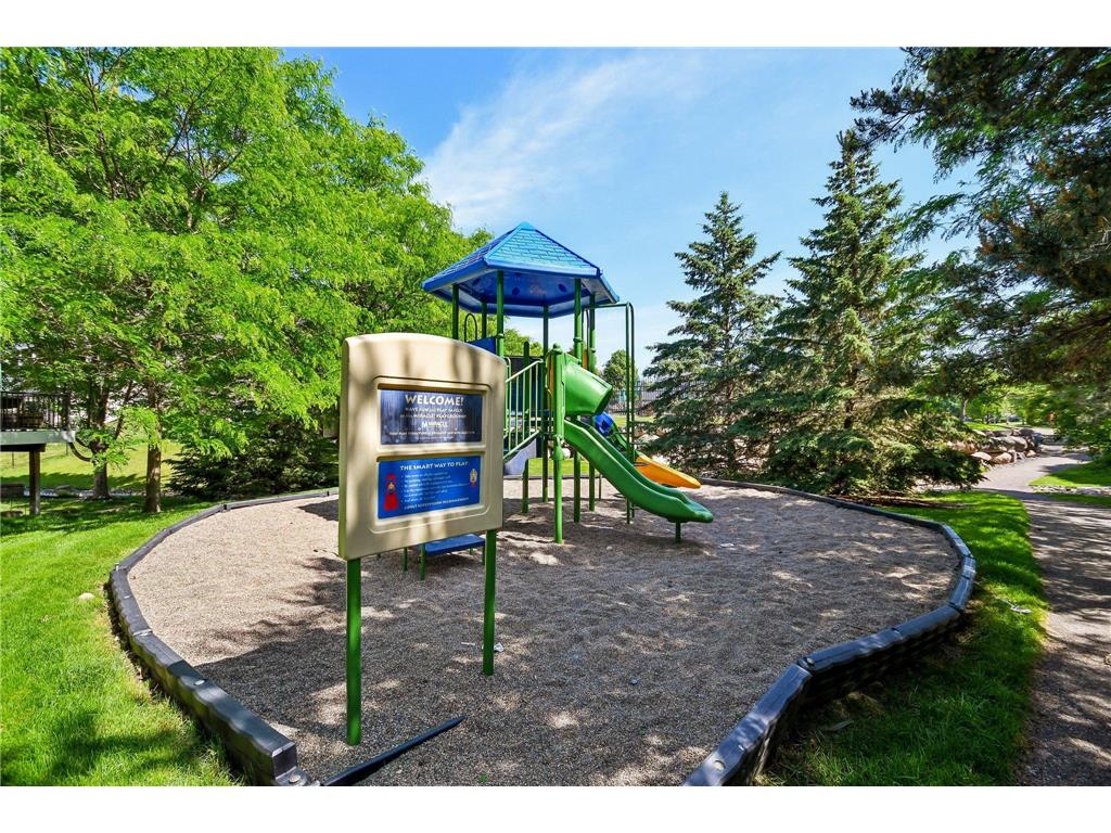 630 Sutherland Drive Woodbury MN 55129 7052500 image50