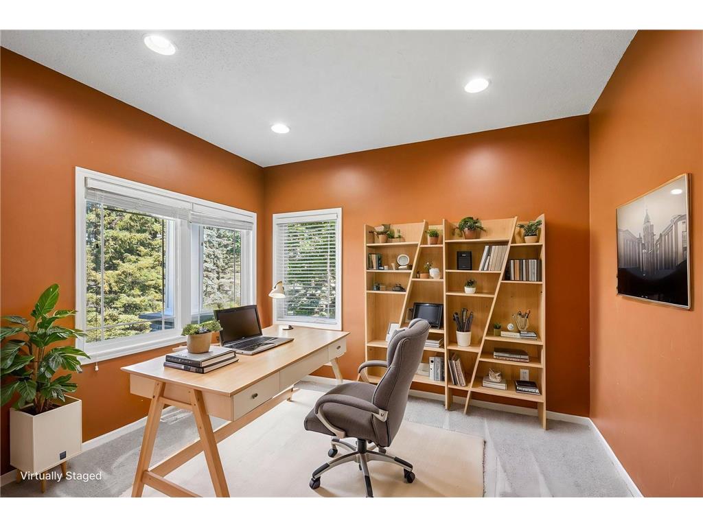 630 Sutherland Drive Woodbury MN 55129 7052500 image6
