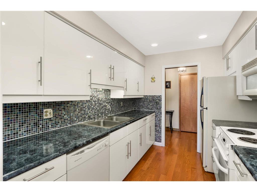 6300 Xerxes Avenue S #31 Edina MN 55423 7006300 image18