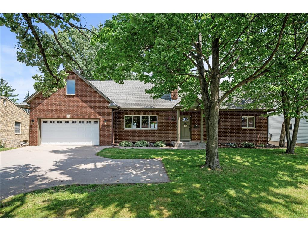 6301 France Avenue S Edina MN 55410 7027616 image2