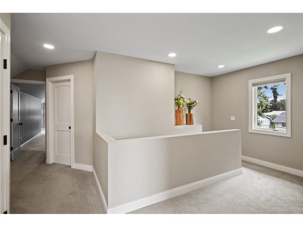 6301 France Avenue S Edina MN 55410 7027616 image27