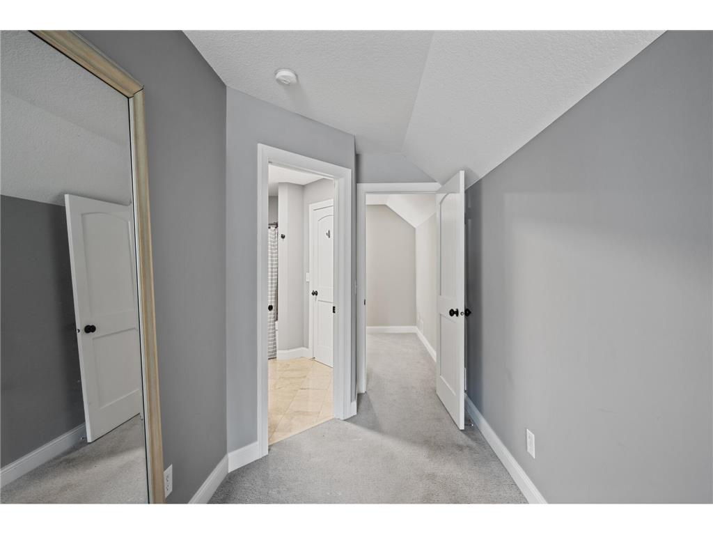 6301 France Avenue S Edina MN 55410 7027616 image32