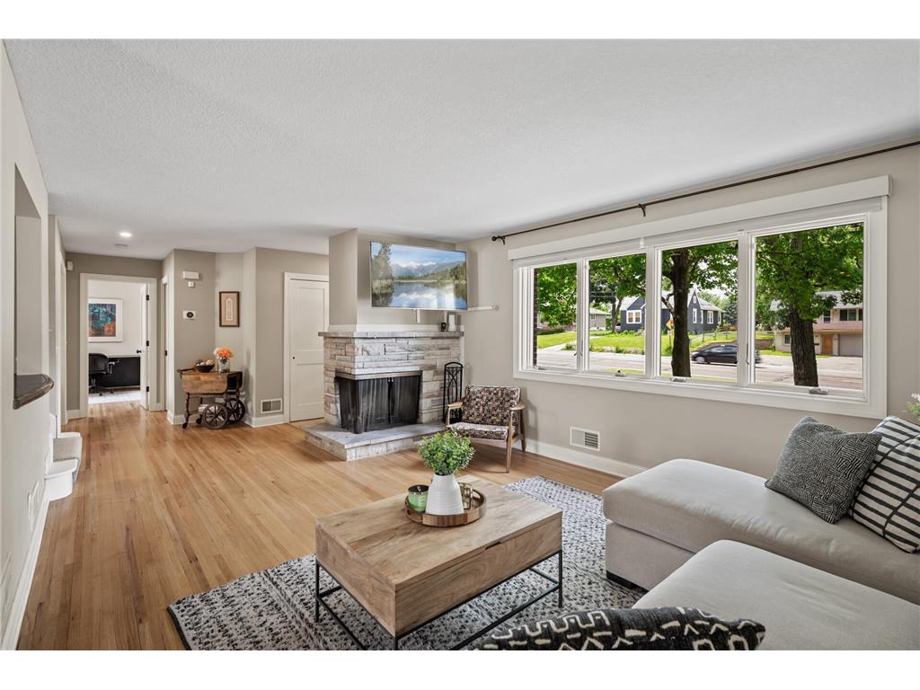 6301 France Avenue S Edina MN 55410 7027616 image7