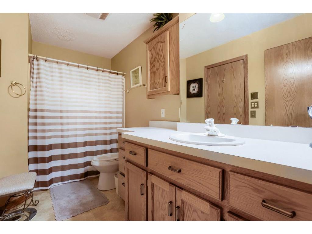 6303 Cavell Court Brooklyn Park MN 55428 7060267 image12