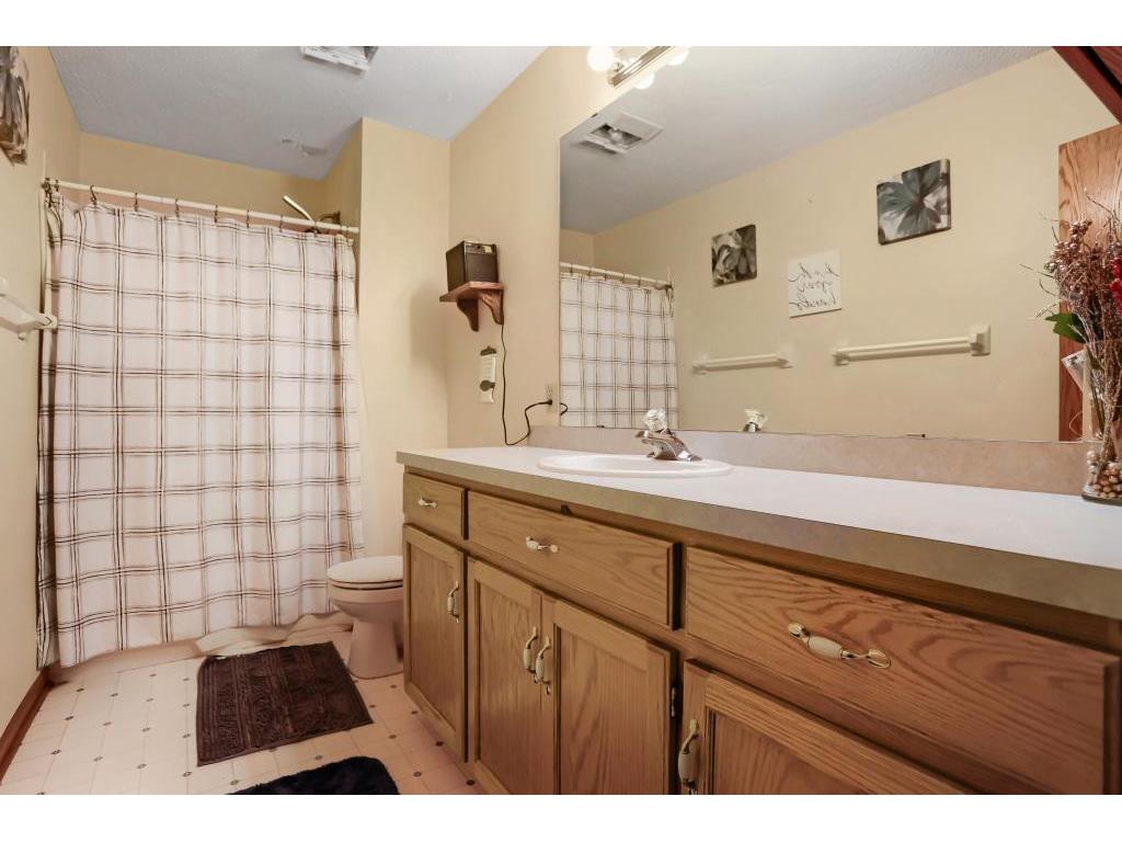 6303 Cavell Court Brooklyn Park MN 55428 7060267 image14