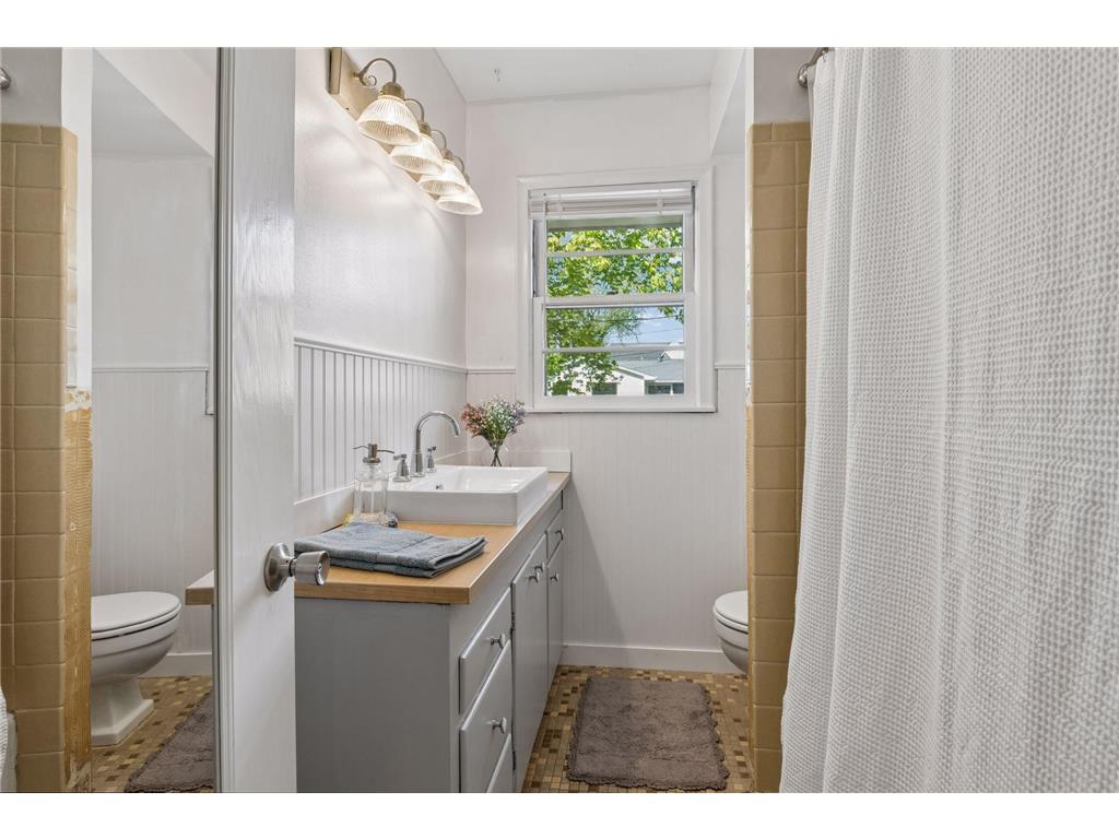 6304 Mildred Avenue Edina MN 55439 7070330 image19