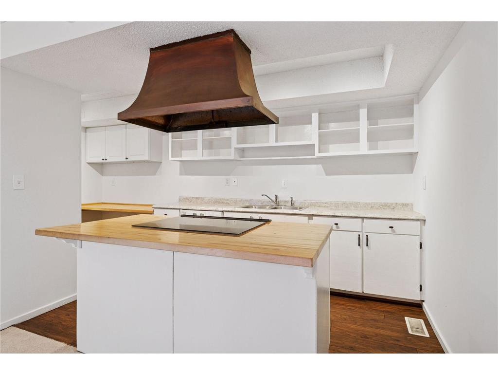 6305 Colony Way #1A Edina MN 55435 6766311 image16