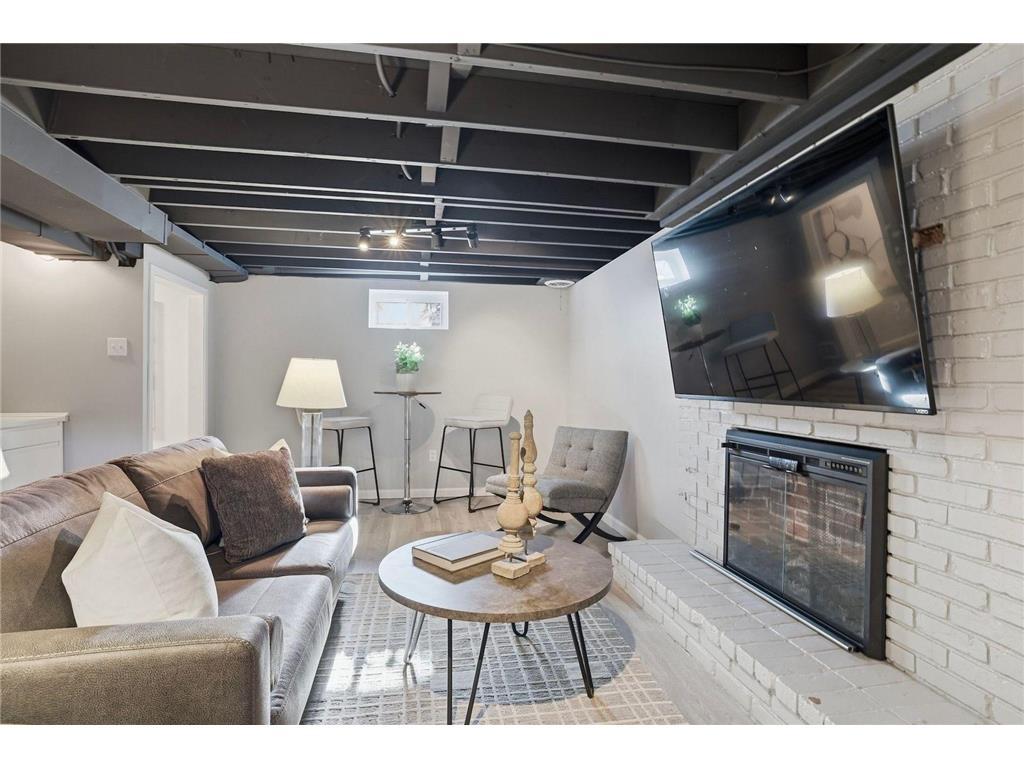 6305 Mildred Avenue Edina MN 55439 7066084 image26