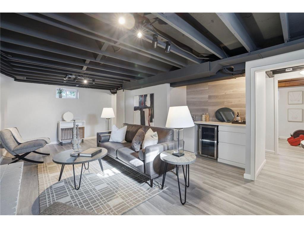 6305 Mildred Avenue Edina MN 55439 7066084 image27