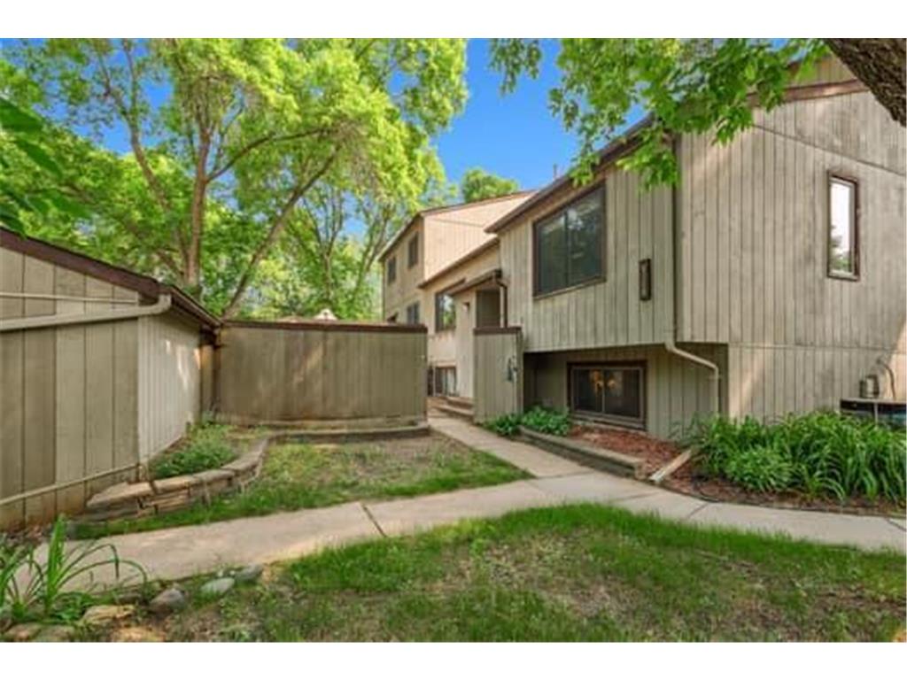 6306 Saint Johns Drive, Eden Prairie, MN, 55346 MLS 6375696 Edina