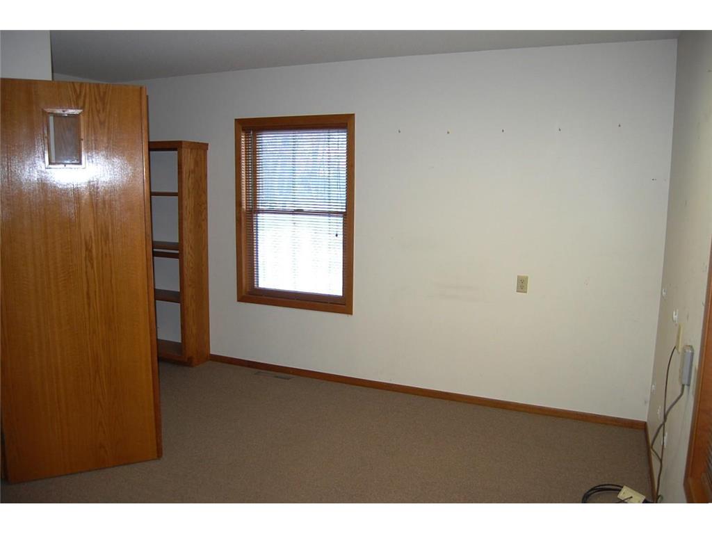 6308 34th Avenue N Crystal MN 55427 6818423 image12