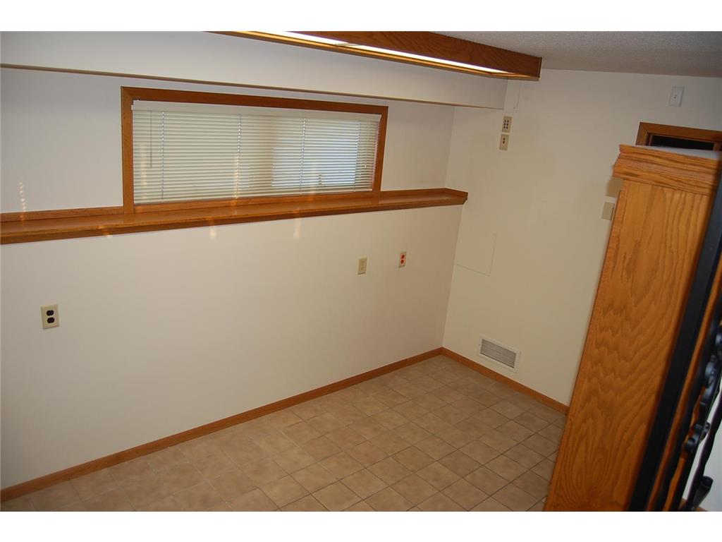 6308 34th Avenue N Crystal MN 55427 6818423 image8