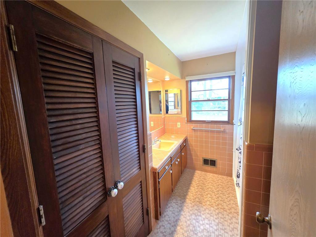 6308 Ewing Avenue S Edina MN 55410 7057011 image12
