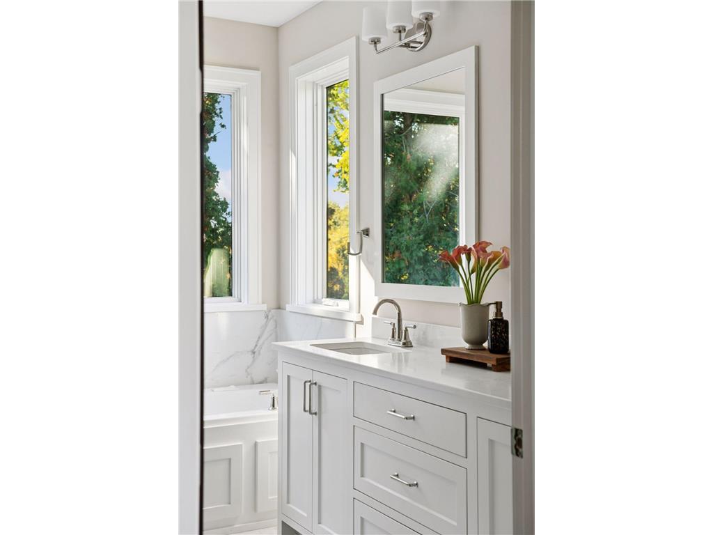 631 Callahan Place Mendota Heights MN 55118 6811027 image36