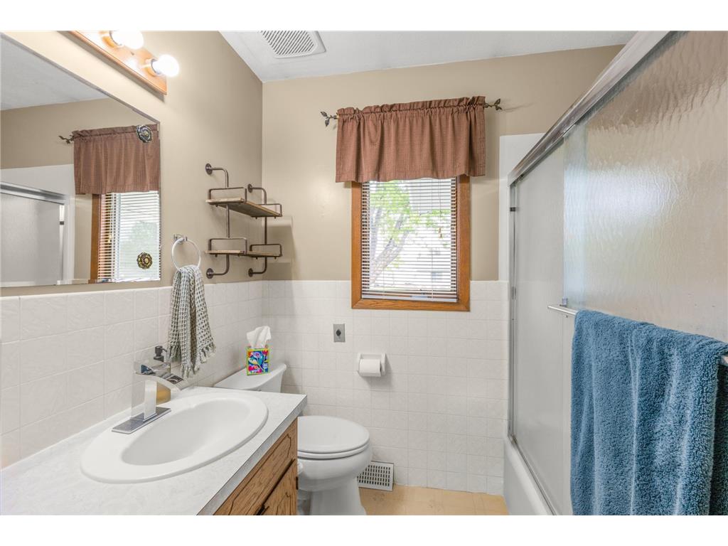 631 David Avenue Hamburg MN 55339 7069269 image11