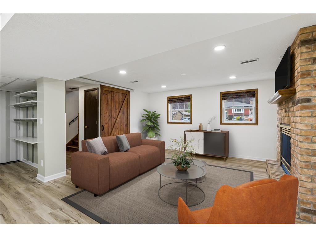 631 Greenway Avenue N Oakdale MN 55128 7008778 image38