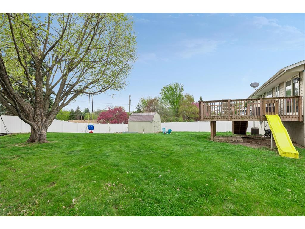 631 Greenway Avenue N Oakdale MN 55128 7008778 image54