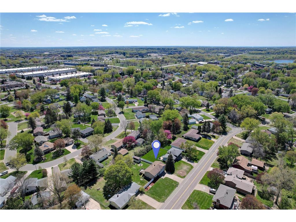 631 Greenway Avenue N Oakdale MN 55128 7008778 image63