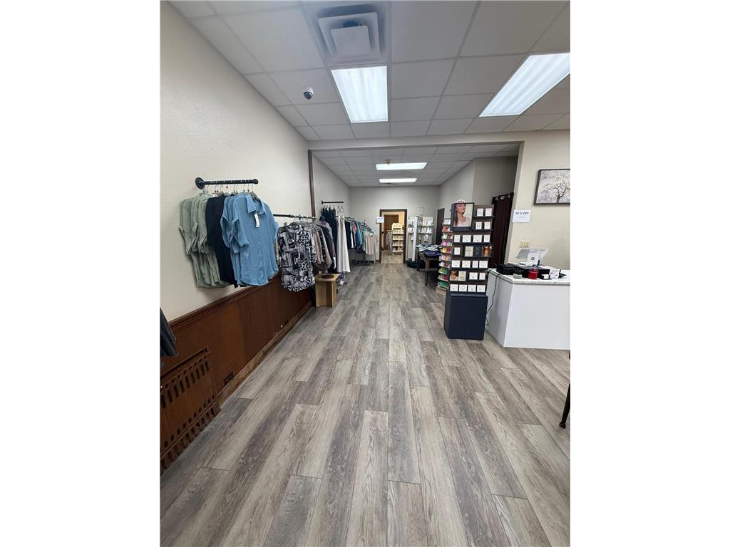 631 Main Street Walnut Grove MN 56180 7036879 image6