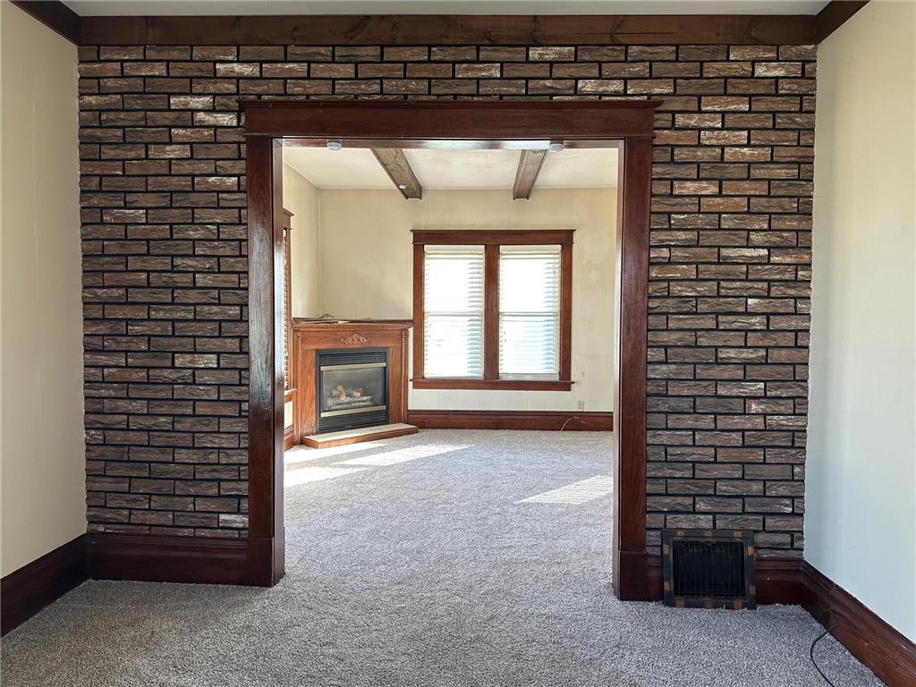 631 N Cedar Street Luverne MN 56156 7028038 image19