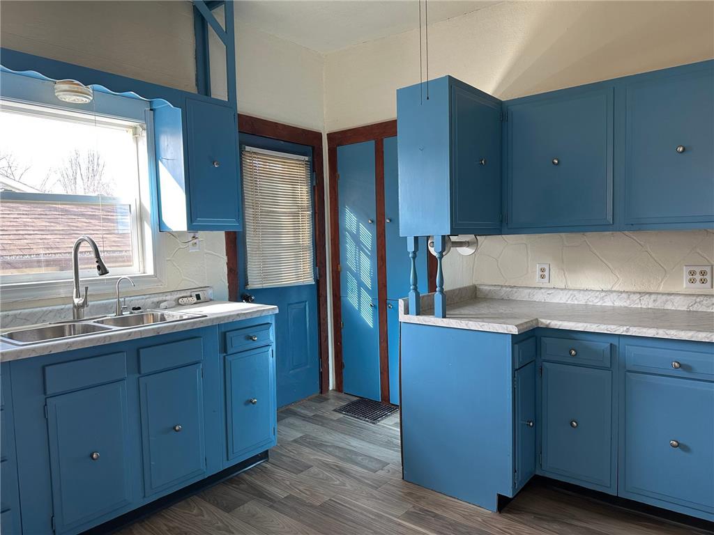 631 N Cedar Street Luverne MN 56156 7028038 image3
