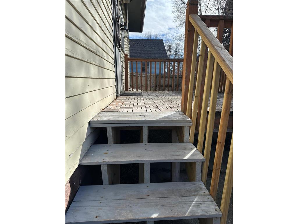 631 N Cedar Street Luverne MN 56156 7028038 image34